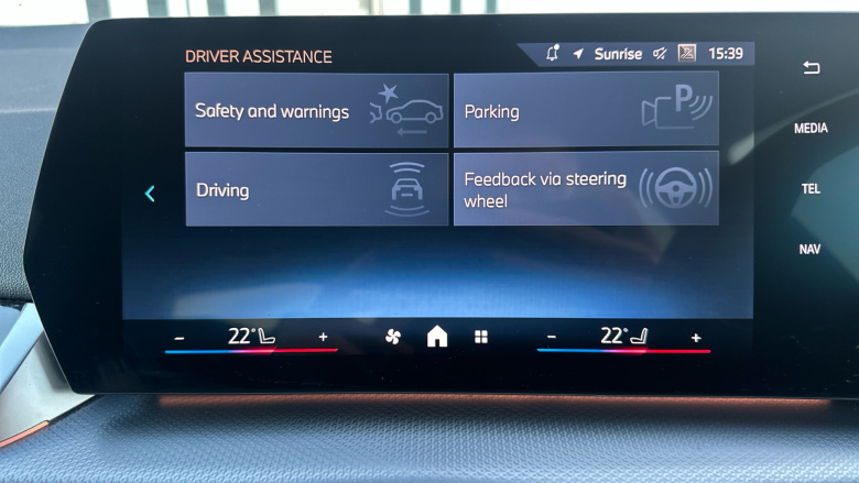 BMW 2 Series 220i MHT M Sport 5dr DCT Petrol Hatchback